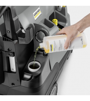 Karcher HDS 8/18-4 C (180 bar / 800 l/h / 155°C) Easy!Force Profesjonalna myjka gorącowodna + RM 81 10l