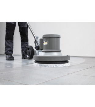 Karcher BDS 43/150 C Classic (43 cm / 90 mm / 150 obr.) Szorowarka jednotarczowa + CHEMIA RM 69