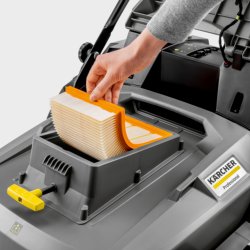 Karcher KM 70/30 C BP 2SB (3920 m²/h / 20 l / 48 - 98 cm) Profesjonalna zamiatarka akumulatorowa