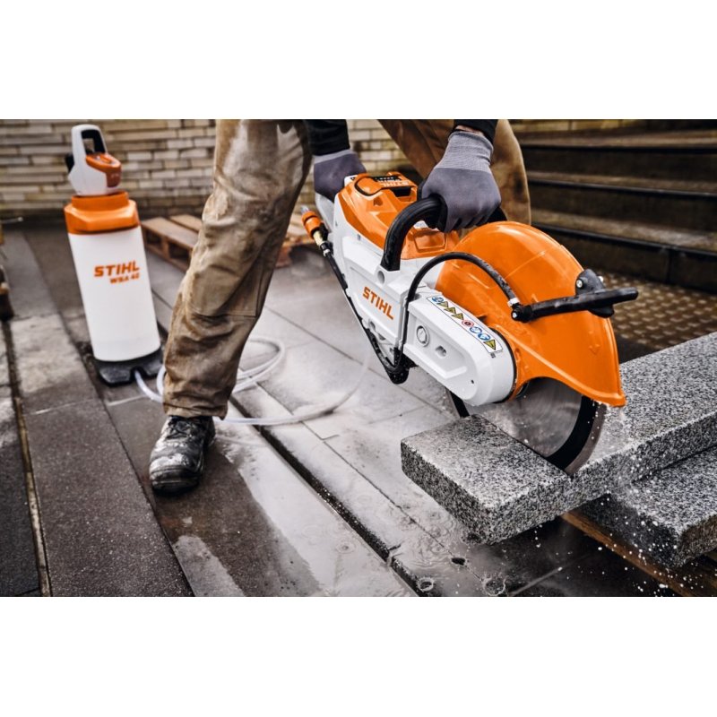 STIHL TSA 350, (36 V, 2,7 kW,) Akumulatorowa przecinarka do betonu