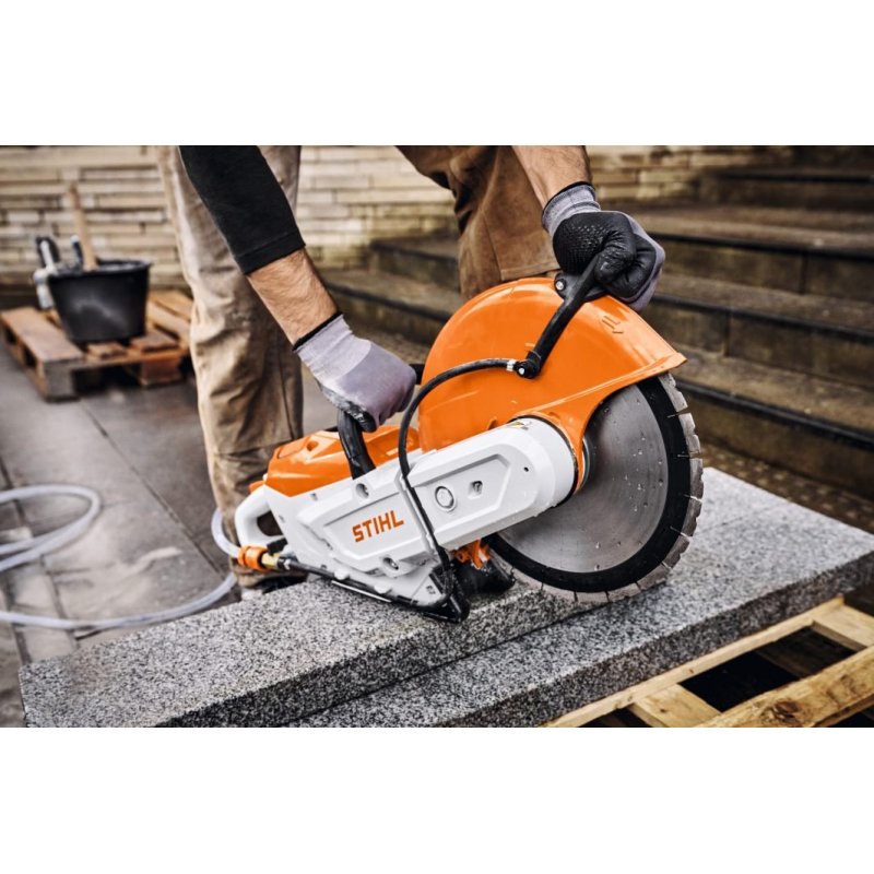 STIHL TSA 350, (36 V, 2,7 kW,) Akumulatorowa przecinarka do betonu