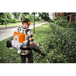 STIHL BRA 280 (36V, 86 m/s, 970 m³/h) Akumulatorowa dmuchawa plecakowa