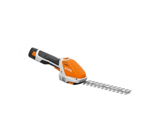 STIHL HSA 26, Lekkie nożyce akumulatorowe do żywopłotu, zestaw z akumulatorem i ładowarką