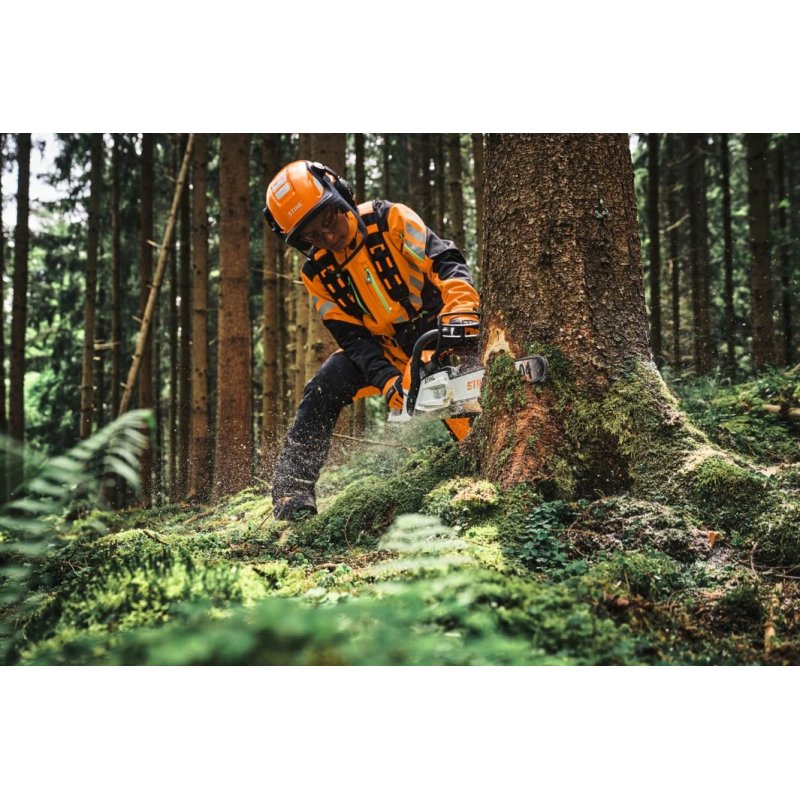 Pilarka spalinowa STIHL MS 300 C-M – Lekka, wydajna i precyzyjna