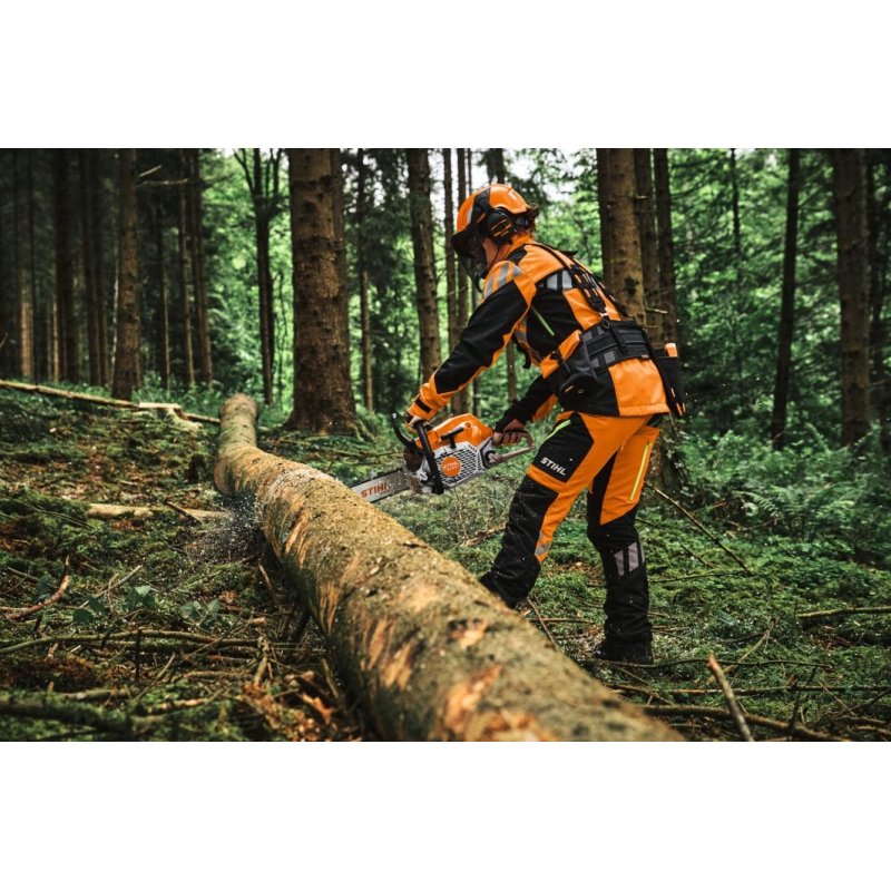 Pilarka spalinowa STIHL MS 300 C-M – Lekka, wydajna i precyzyjna