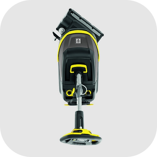 Profesjonalna szorowarka akumulatorowa BR 35/12 C Bp Pack firmy Karcher: Głowica szorująco - zbierająca obracająca się w zakresie +/ - 200°. Łatwe odsysanie wody w narożnikach.