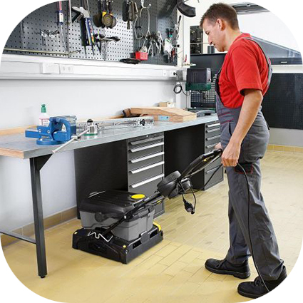 Profesjonalna szorowarka kompaktowa BR 40/10 C Adv firmy Karcher: Regulowana siła nacisku